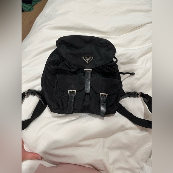 Authentic Vintage Prada Black Nylon Tessuto Twin Pocket Backpack - Picture 2 of 10
